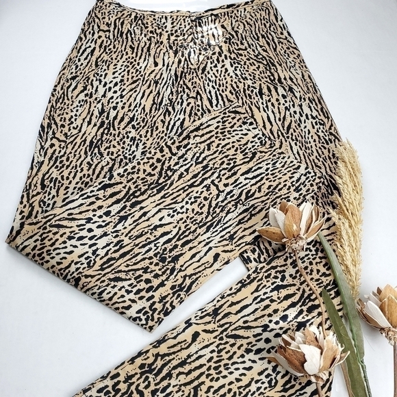 New Susan Bristol Leopard Print Cotton Spandex Pants Size 8 Petite - Picture 9 of 13